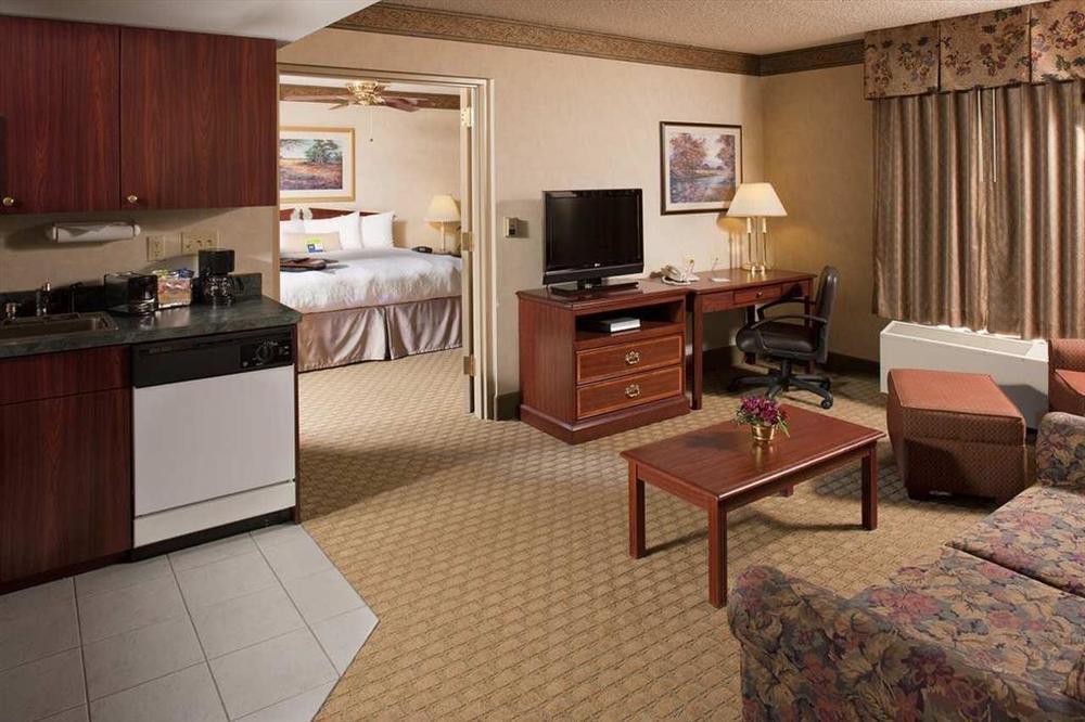 Hampton Inn And Suites Asheville Airport Fletcher Værelse billede